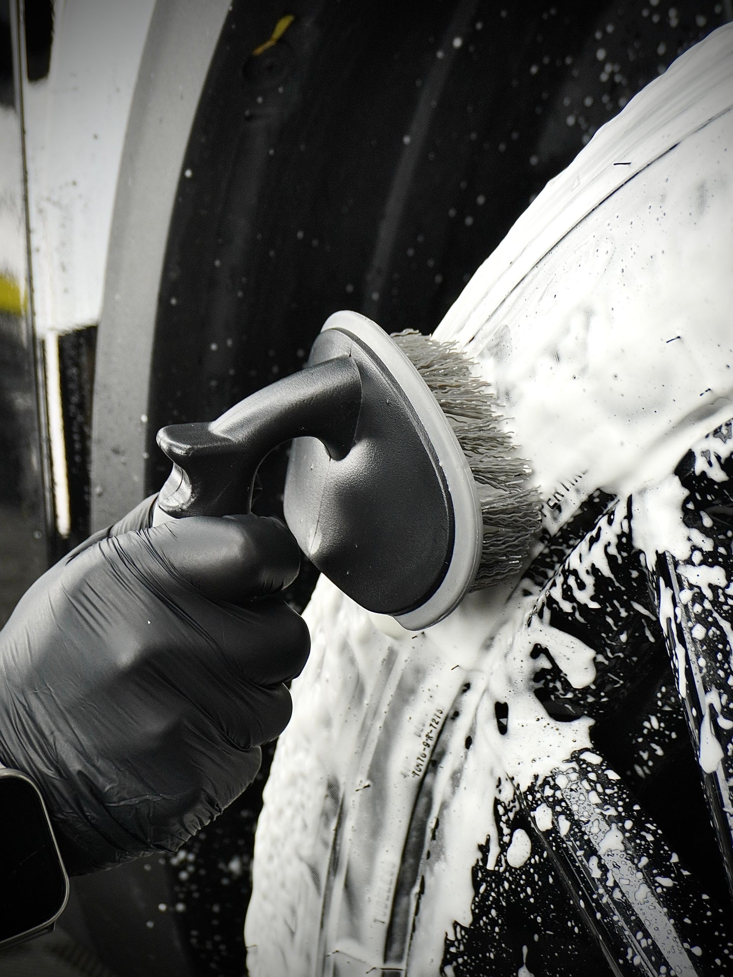 MJJC Heavy-Duty Tyre Scrub Brush