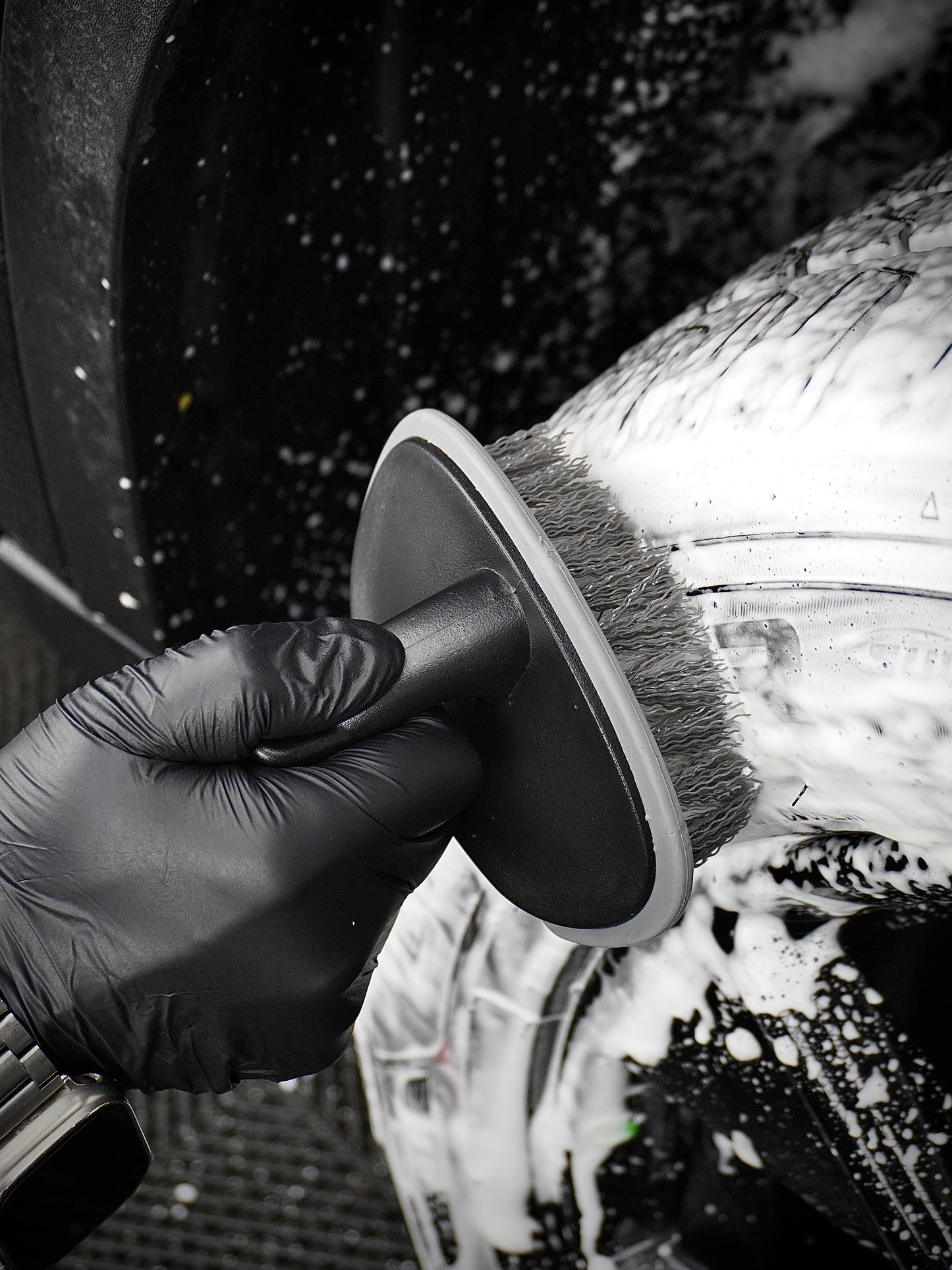 MJJC Heavy-Duty Tyre Scrub Brush