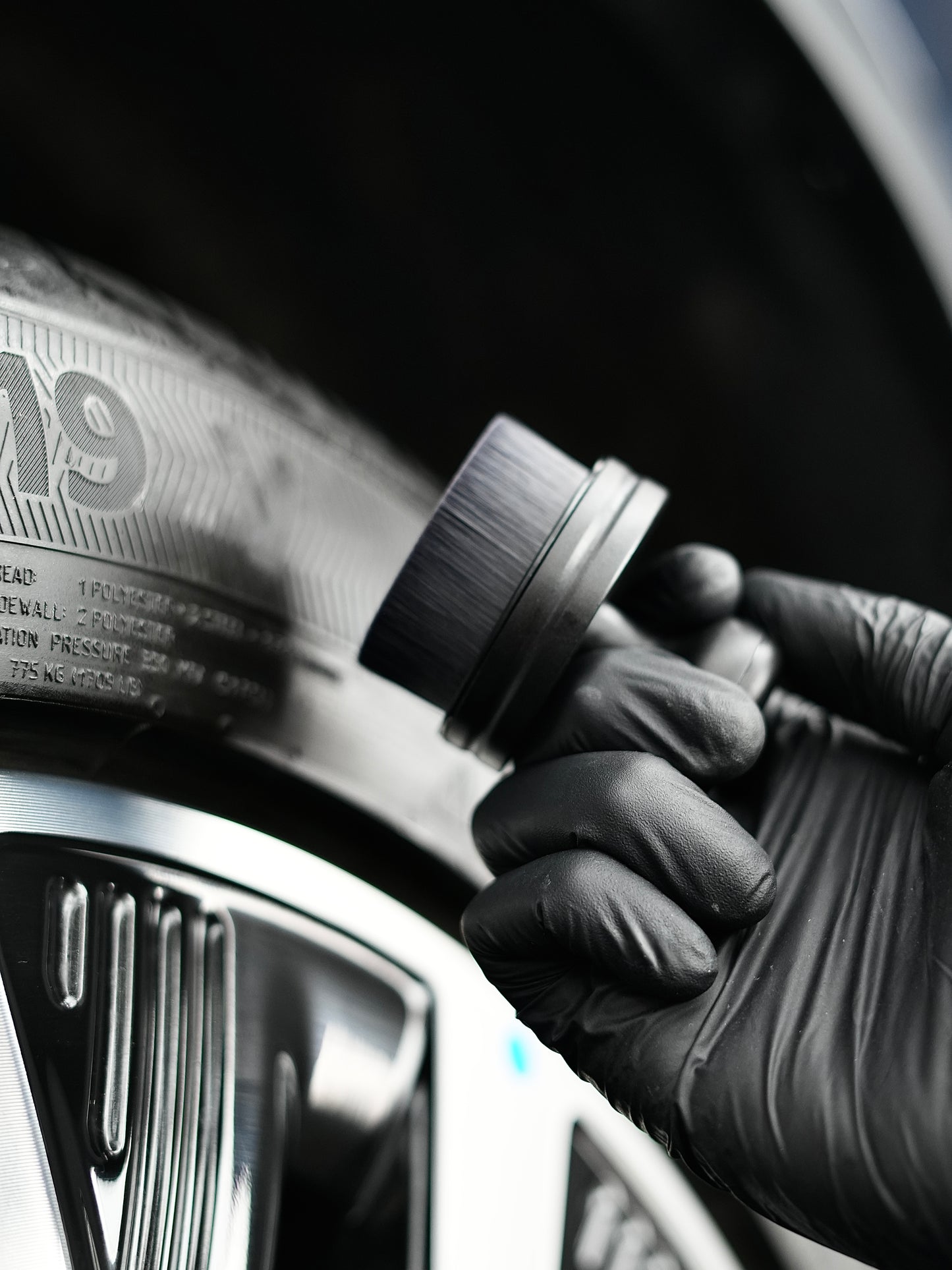 Tire Gel Applicator Brush